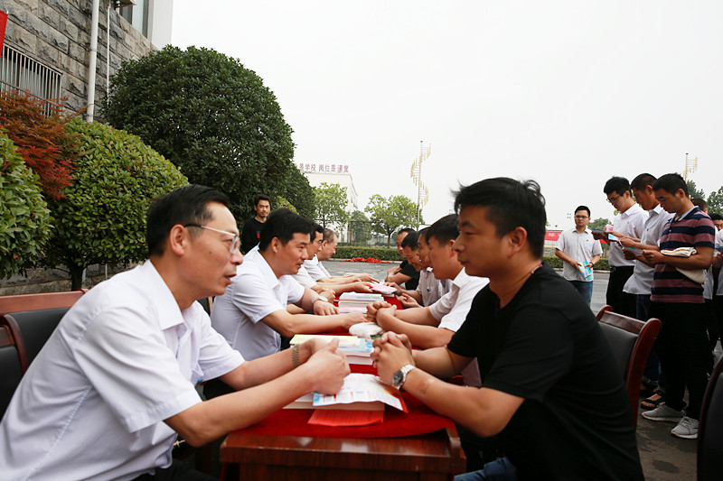 5ee83019228f1.jpg 5ee83019228f1.jpg